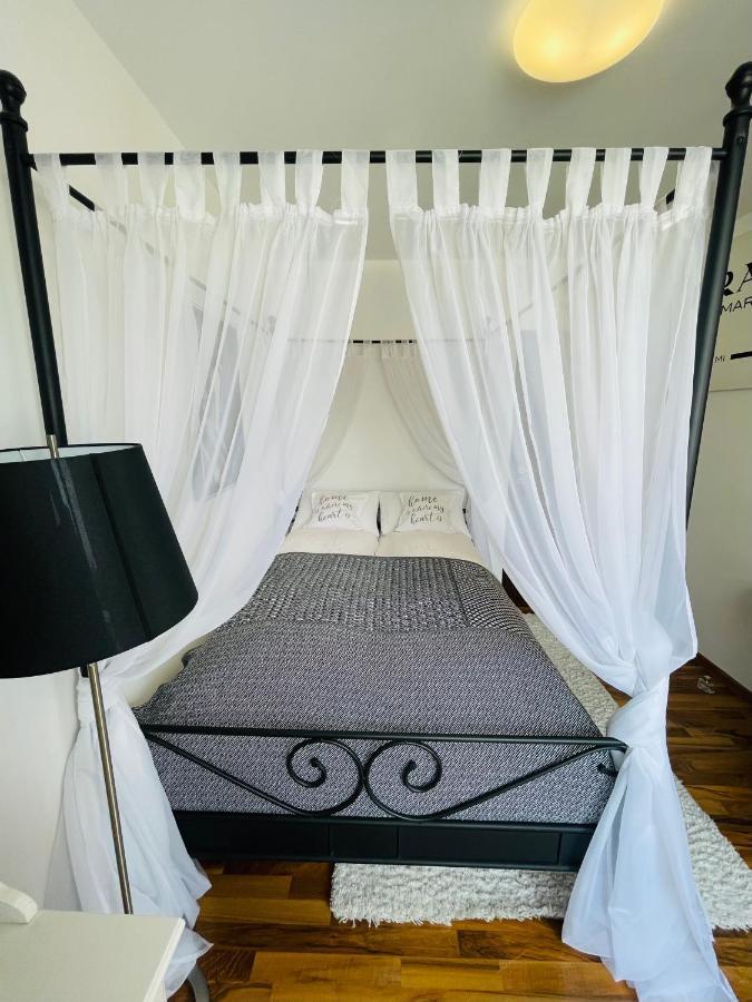 Little Cute Homey Apartman Сату-Маре Экстерьер фото