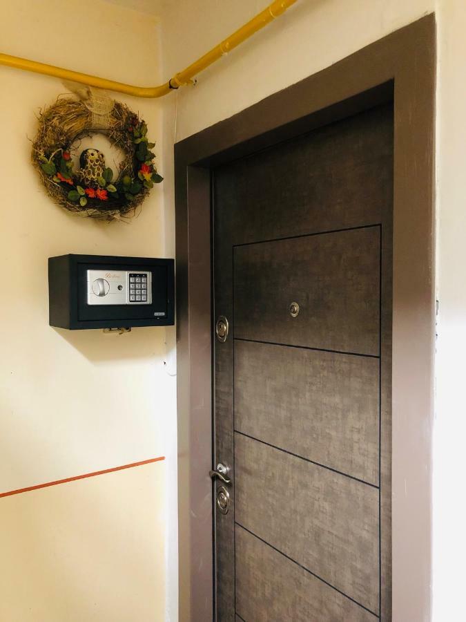 Little Cute Homey Apartman Сату-Маре Экстерьер фото